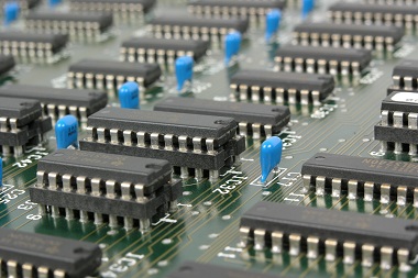 Vantaggi delle morsettiere su guida Din